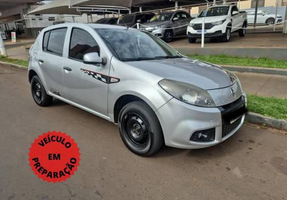 RENAULT SANDERO 1.0 EXPRESSION 16V FLEX 4P MANUAL